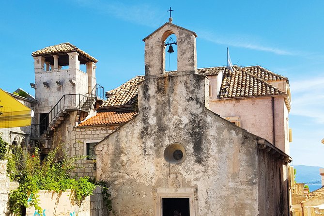 Korcula, Ston, Wine Tasting and Lunch - Tour from Dubrovnik - Korčula Old Town walls: why that walking time matters