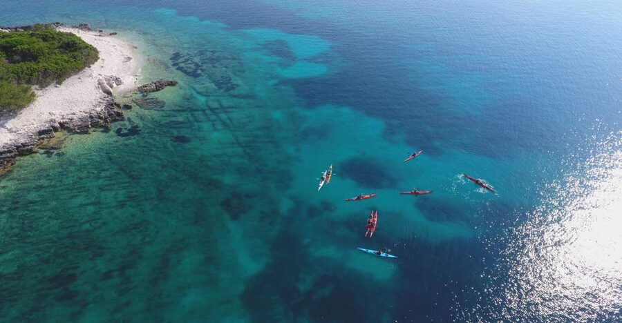 Lumbarda: Half-Day Kayaking and History with Wine delight - The route around Lumbarda: small islands, gentle pacing, real chances to swim