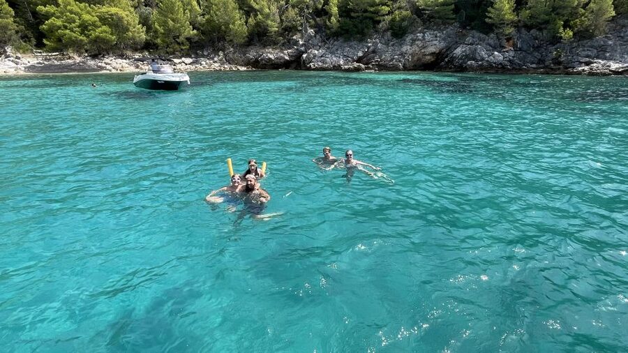 Luxury Private Boat Tour to Elaphiti Islands (4 hours) - Snorkeling Gear, Drinks, and Small Comfort Details That Matter