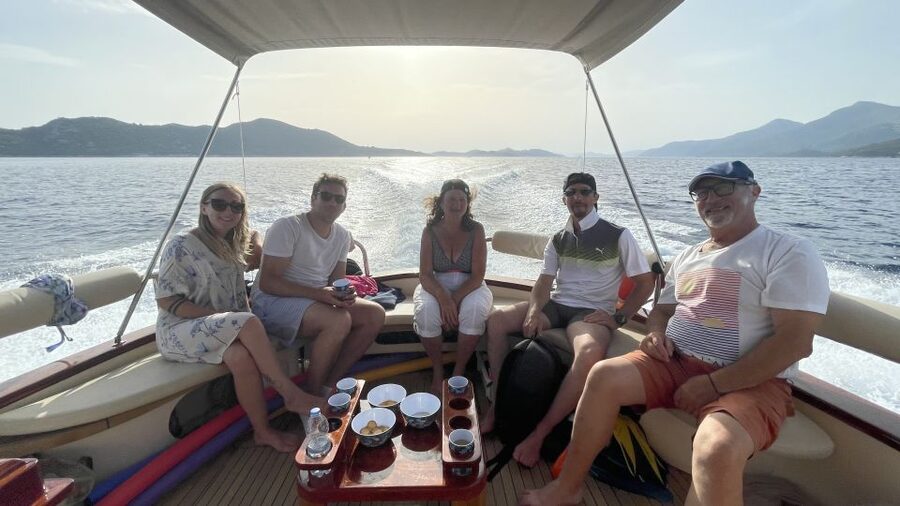 Luxury Private Boat Tour to Elaphiti Islands (4 hours) - Pickup, the Short Van Ride, and How the Timing Usually Feels