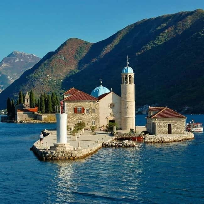 Montenegro Day Trip & Kotor Bay Short Boat Cruise - Perast: baroque streets, quick orientation, and how to spend 50 minutes