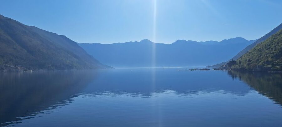 Montenegro: Perast & Kotor - Day Trip from Dubrovnik - Crossing into Montenegro: plan for patience, not perfection