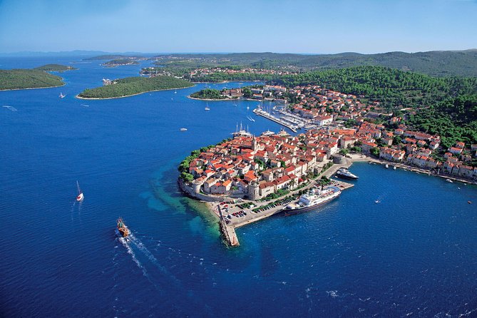 Montenegro Private Tour from Dubrovnik - Kotor UNESCO old town, walls, and the best time for lunch