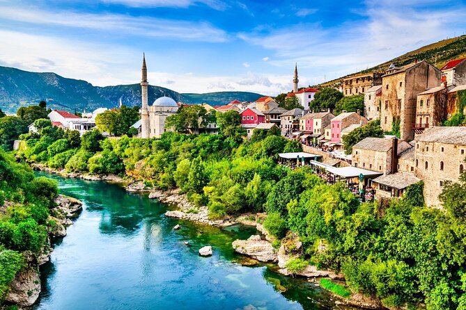 Mostar and Kravice waterfalls full day tour - The drive time and border checks you should plan for