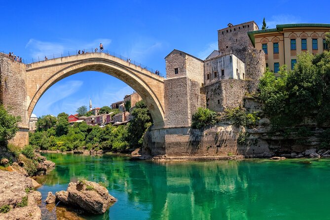 Mostar, Kravica Waterfalls and Pocitelj Day Trip from Dubrovnik - Meeting Point and the 7:00 am Start: What to Expect Getting Ready