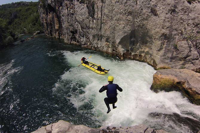 Multi Adventure Experience - Rafting with elements of canyoning - Gubavica waterfall: why that stop is worth the switch in pace
