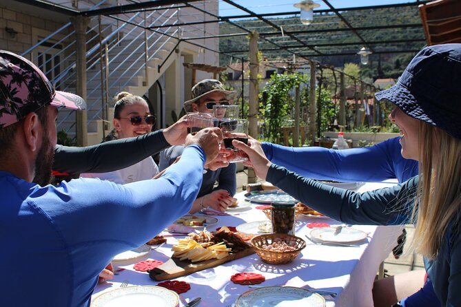 Ombla river Paddleboarding tour in Dubrovnik with snacks - Stories on the Route, Pasta History and Vatican Land