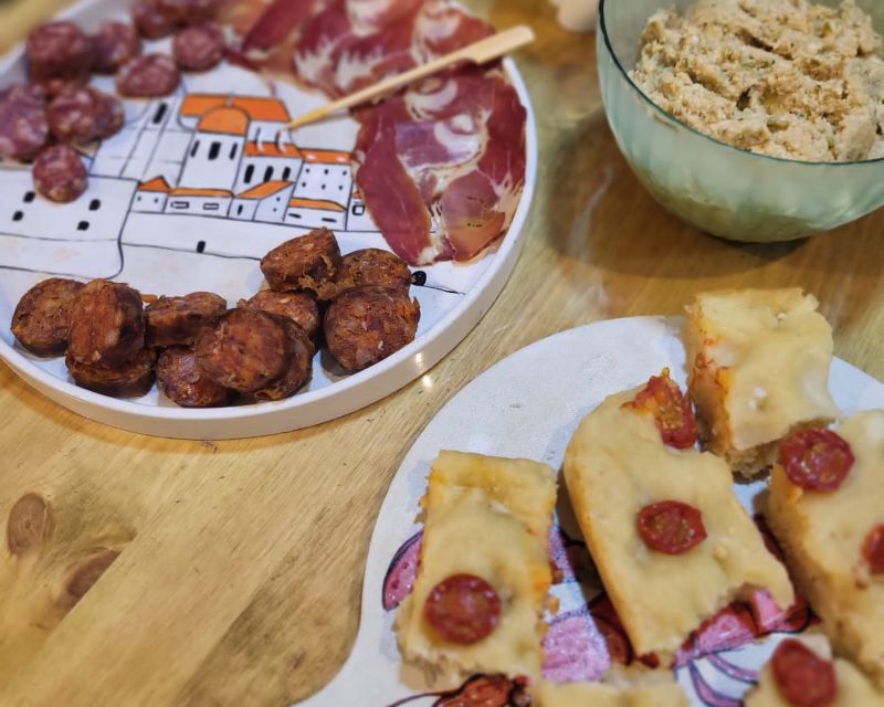 Paint, Sip, and Savor Local Flavors: Unique Local Experience - English guidance and meeting the host: Elena’s role