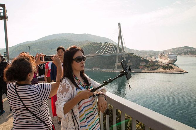 Panorama Dubrovnik & Arboretum Trsteno PRIVATE TOUR - Trsteno Arboretum: 15th-century gardens, the Renaissance fountain, and the Gozze family