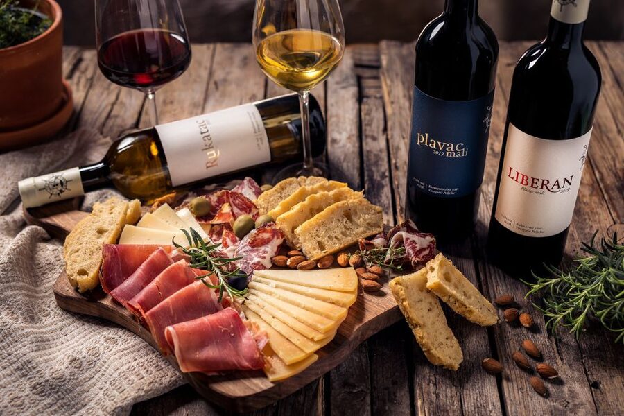 Pelješac wine tasting and local winery visit - Entering a family winery tour: what you actually see