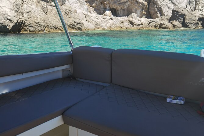 Private boat Tour - Dubrovnik Old Town and Elaphite islands - Comfort details that matter on an 8-hour boat day