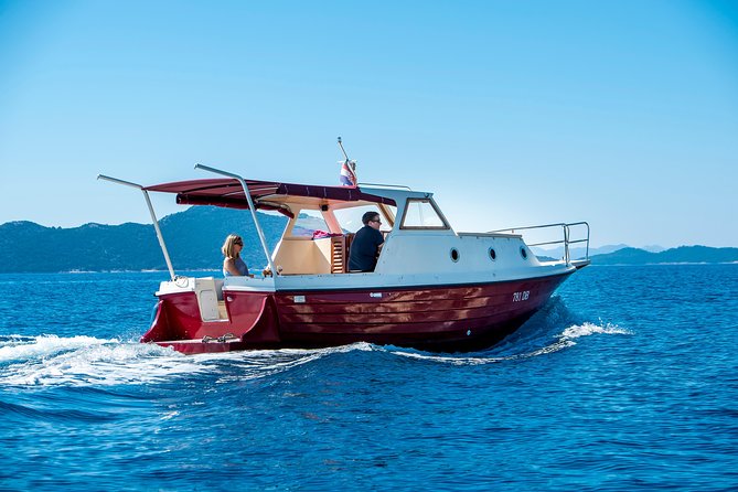 Private boat tour- explore the islands, find hidden caves and try snorkelling - The $302.46-per-group question: is it worth it?