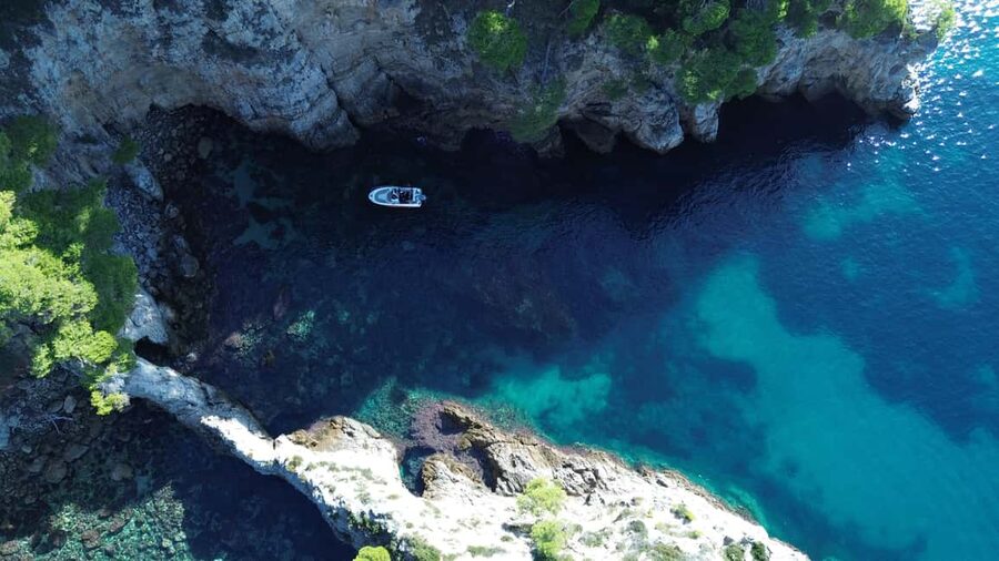 Private Boat Tour Tailor-Made 6h-All Inclusive - Lunch on Lopud Island, and how it changes the rhythm of the day