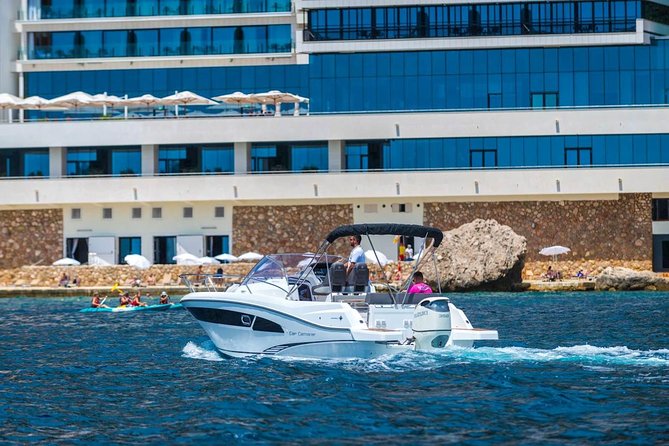 Private Boat Tours Dubrovnik to island Korcula - Stop 2: Sipan for coffee or a quick swim (about 45 minutes)