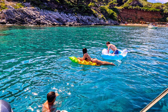 Private Full day Elafiti islands and Blue cave tour - Blue Cave stop: why the light matters and how to make it count