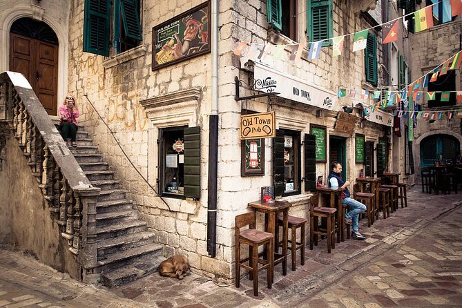 Private full day Montenegro tour from Dubrovnik by Doria ltd. - Stop 2, Perast: tiny town, big Baroque impact