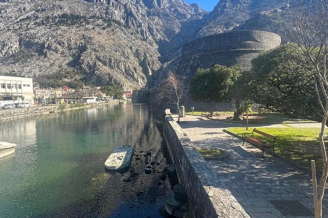 Private tour Montenegro - Comfort in an air-conditioned car, and why private really matters
