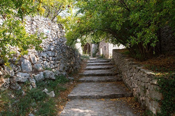 PRIVATE TOUR to Mostar, Stolac, Pocitelj & Blagaj by CRUISER TAXI - Dubrovnik to Bosnia in a private car, what the day really feels like