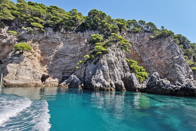 Rent a luxury speed boat for great fun on this Elaphiti Islands tour - Snorkeling Gear and What It Means for You