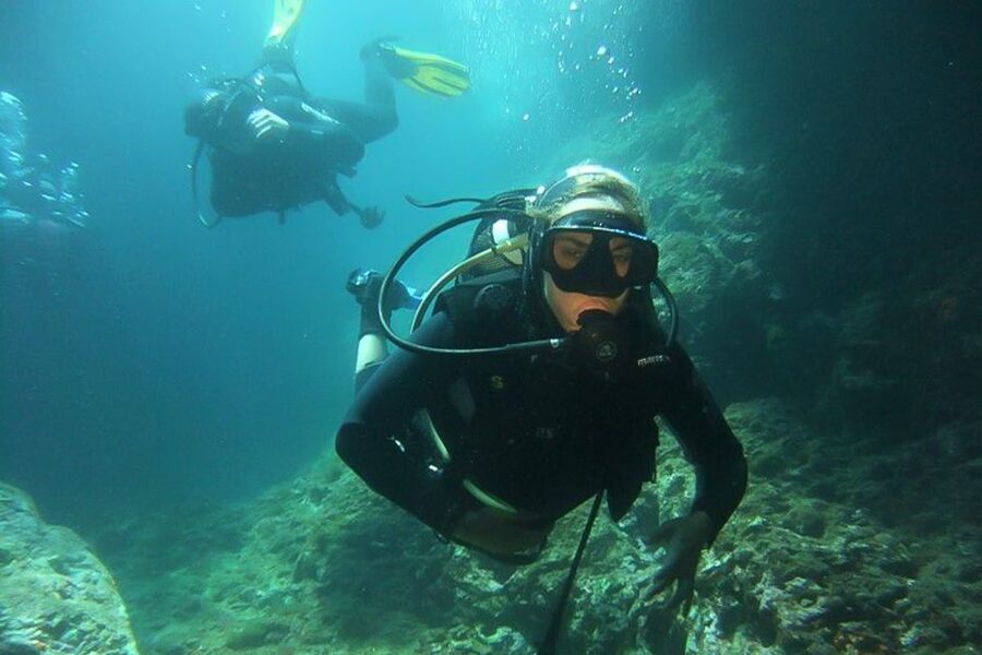 Scuba Diving in Dubrovnik: 1 Dive for Certified Divers - Picking Your Underwater Stop: Reefs, Caves, Caverns, and Wrecks