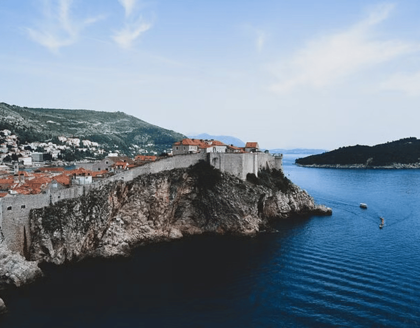 Sightseeing Boat Cruise in Old Town of Dubrovnik - Finding the Boat at Dubrovnik Old Port (and Starting Smoothly)