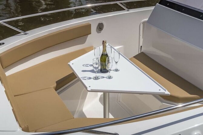Speed Boat Private Tour From Cavtat/Dubrovnik - Šipan and the Bowa stop: lunch energy, with a pricier option