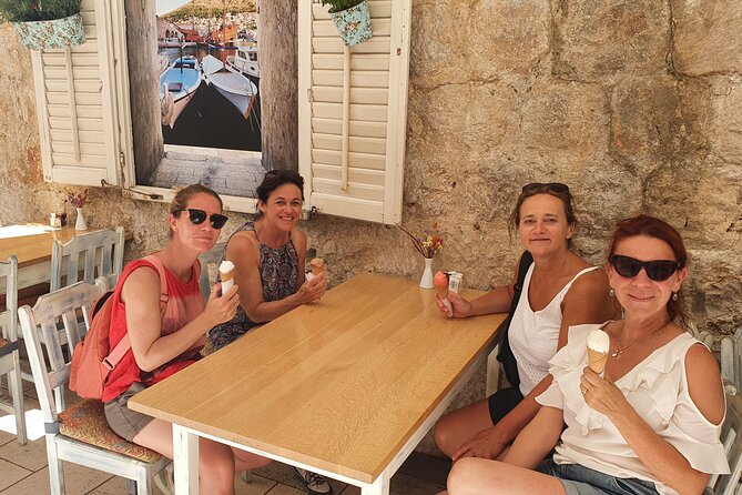 Wine, food and olive oil by PhD student - Guide energy: wine science meets real Dubrovnik street sense